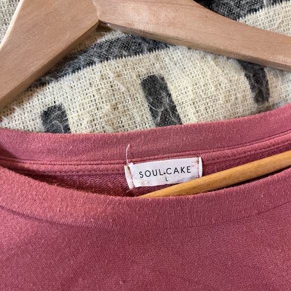 Beautiful womens boho sweater - Picture 2 of 2